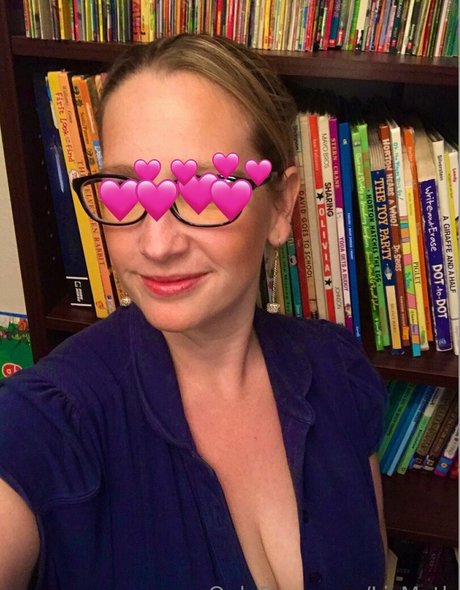 lizmyth onlyfans creator