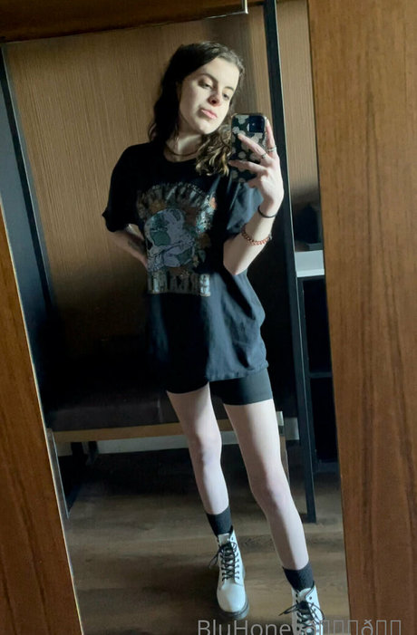 blufire999 onlyfans leaked pics