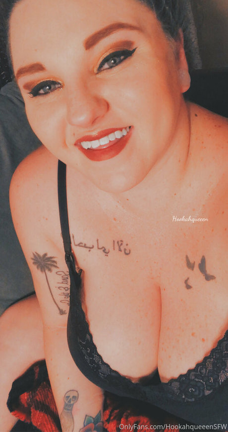 hookahqueeensfw onlyfans page