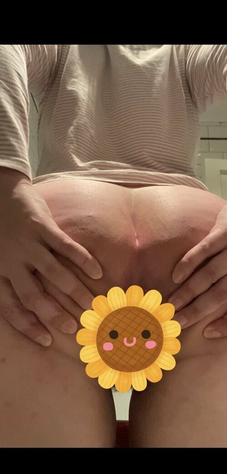 uskyldigesara onlyfans nude photos