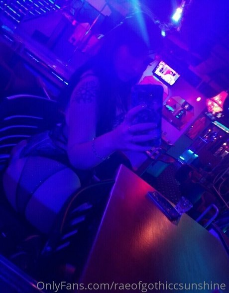 raeofgothiccsunshine onlyfans leake