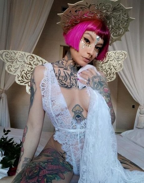 pinksuicide onlyfans nude content