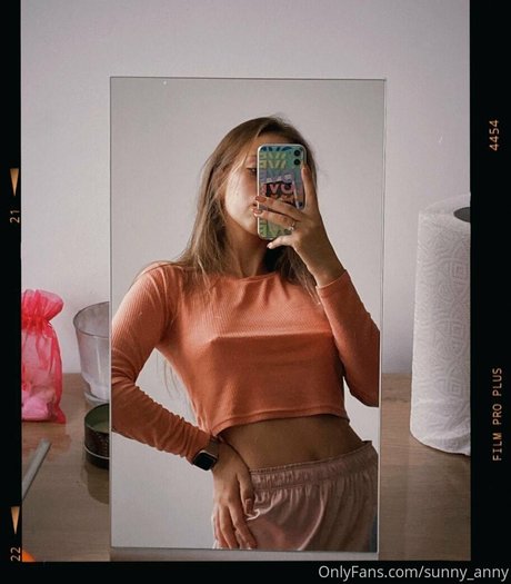 sunny anny onlyfans nude photos