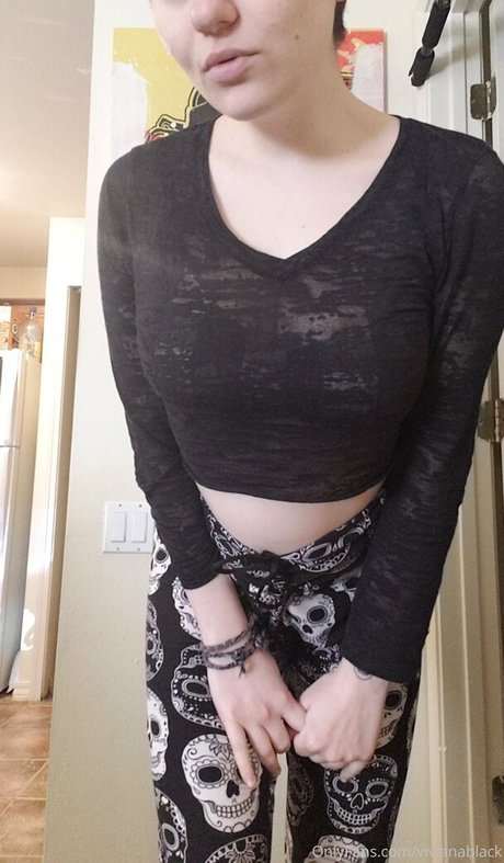 vivianablack nude leaked onlyfans