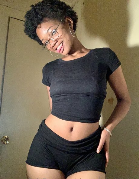 ciarasdailydelights onlyfans leaks