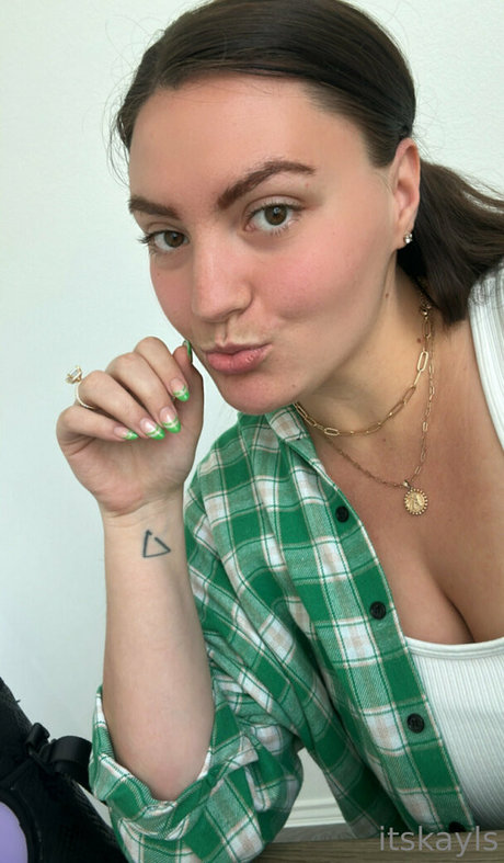 itskayls onlyfans leak porn