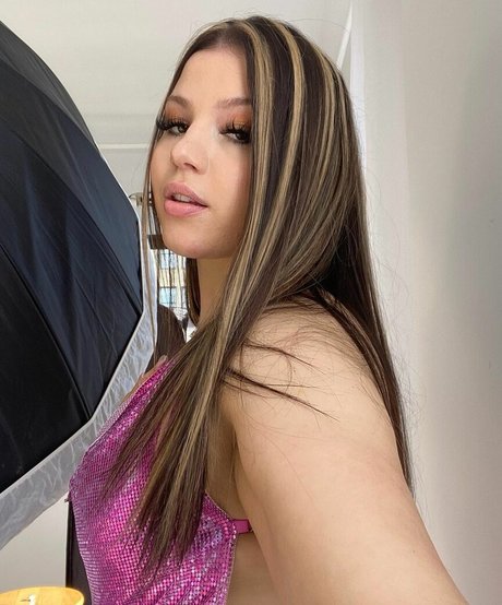 amiemmaadler onlyfans leaks.