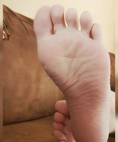 lilmissnaaya onlyfans archive