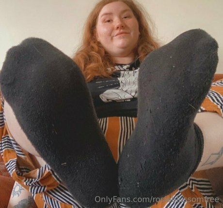 rosieblossomfree onlyfans nude leak