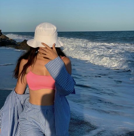 ines roml naked onlyfans