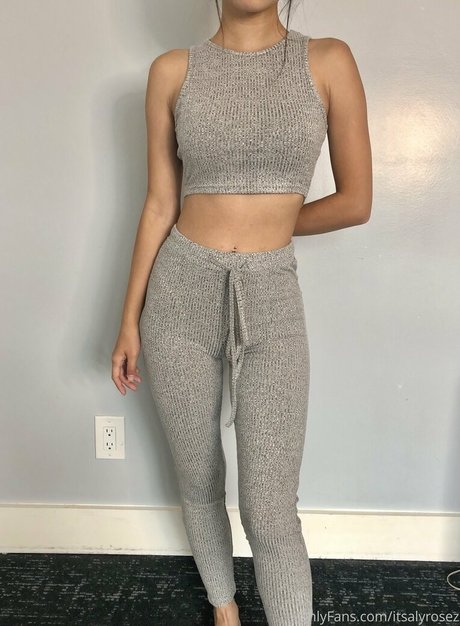 itsalyrosez onlyfans leaj