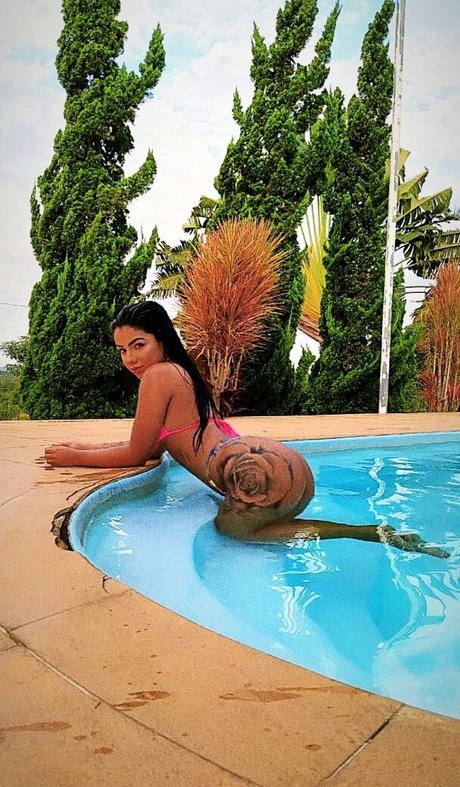 Karen Megan onlyfans pics