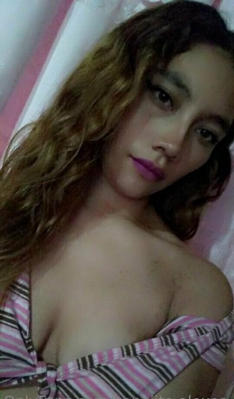 conejita alexaa onlyfans nude pics