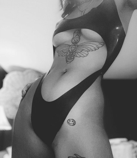 skuunx onlyfans topless