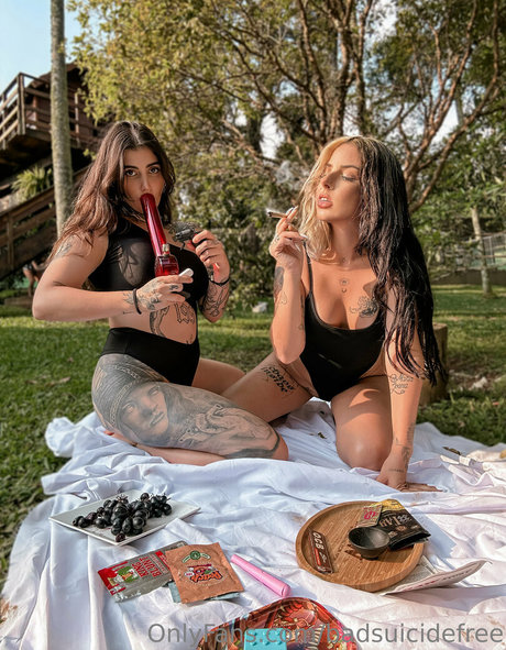 badsuicidefree onlyfans sex leak