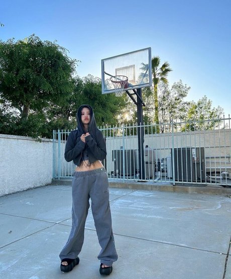 tiny pretty j onlyfans page