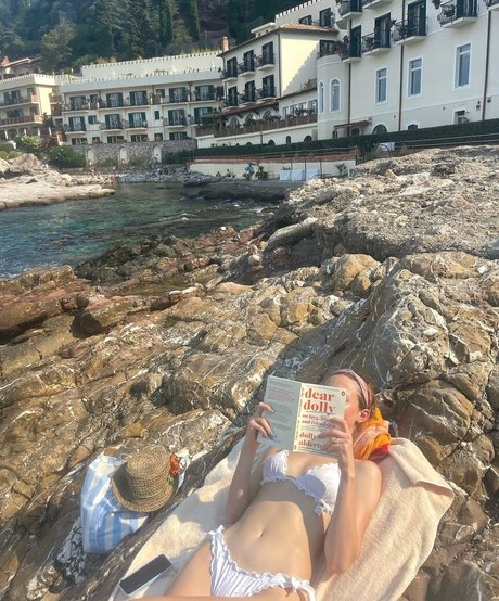 Iris Apatow onlyfans porn free