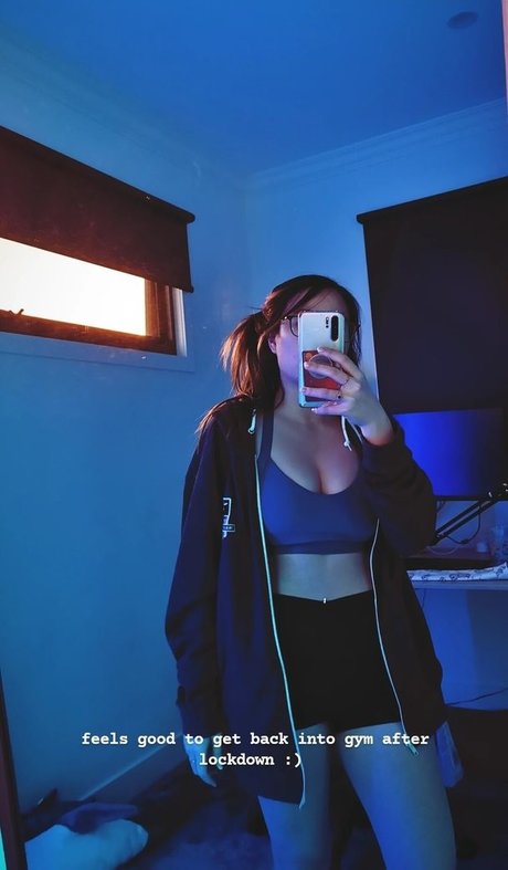 naked nude onlyfans porn selfie