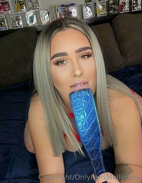 itsmollygrey onlyfans