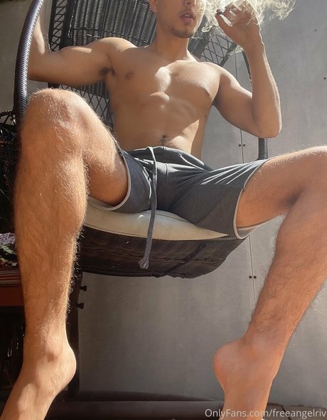 underwater onlyfans free pictures