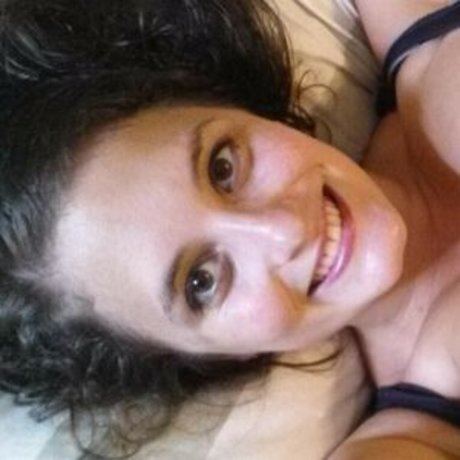 Sundreams90 onlyfans strip