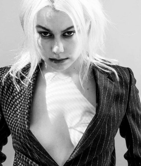 Phoebe Bridgers new onlyfans leak