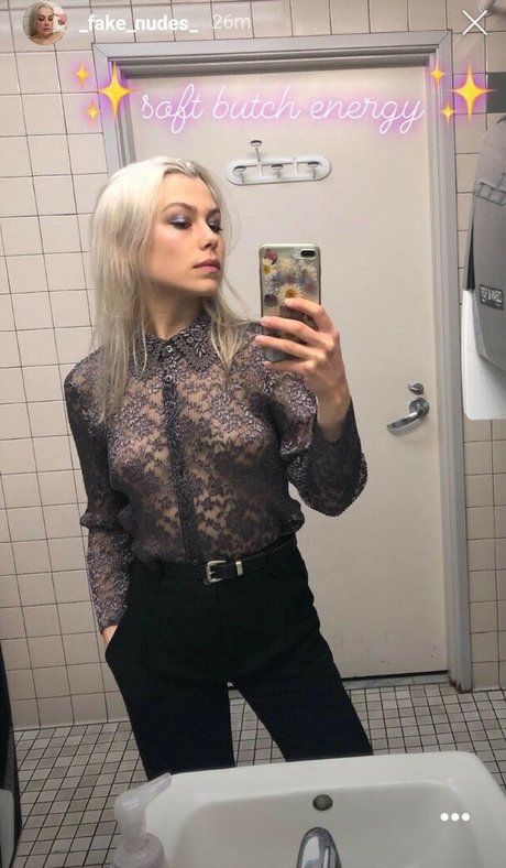 Phoebe Bridgers onlyfans boobs