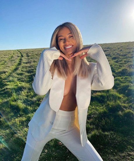 Montana Brown only fans nude leaks