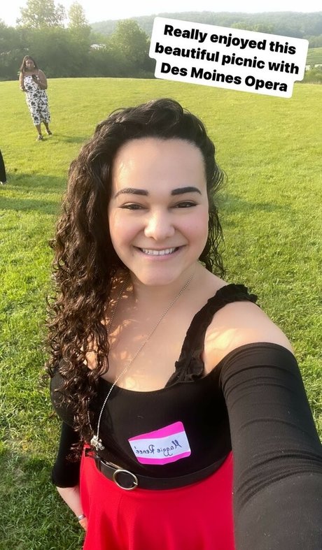 Maggie Renee leaked only fans nudes