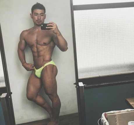 runssm onlyfans leaked pictures