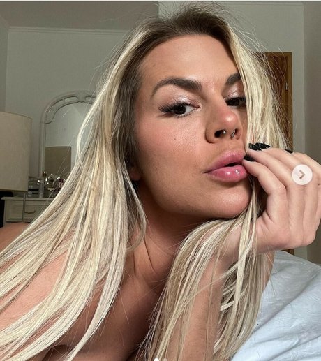 Zlata Shine_ onlyfans porn