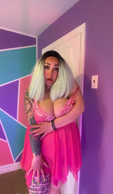 ravenbadini onlyfans pictures