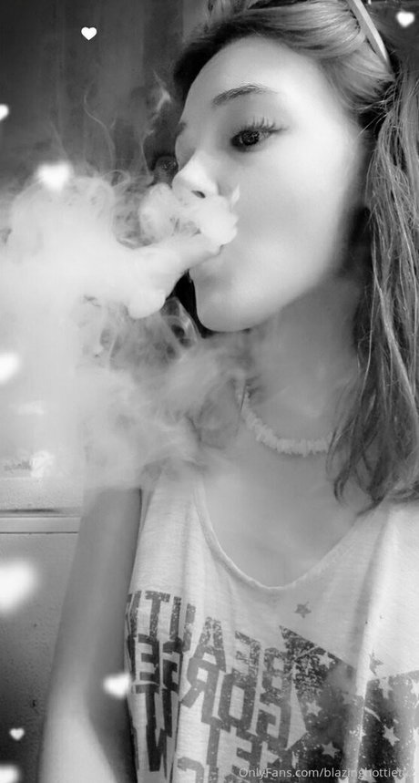 blazinghottietv2 leaked onlyfans pics