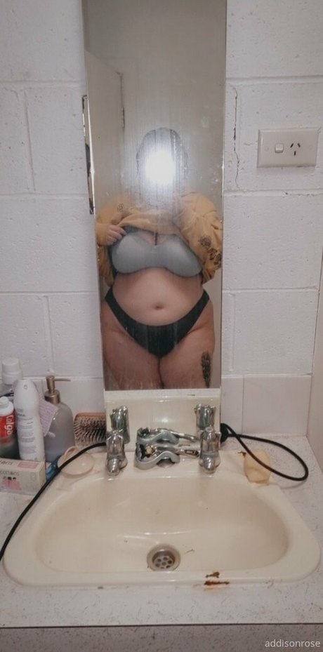 yazminrose12 onlyfans nudes