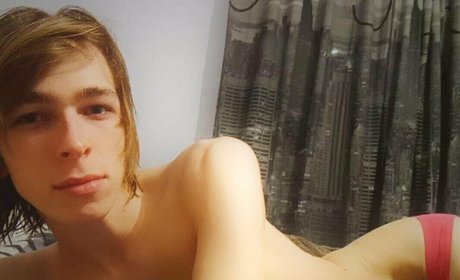 tomaaa onlyfans naked