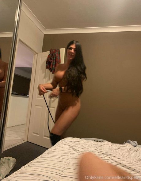 elleandspells only fans naked