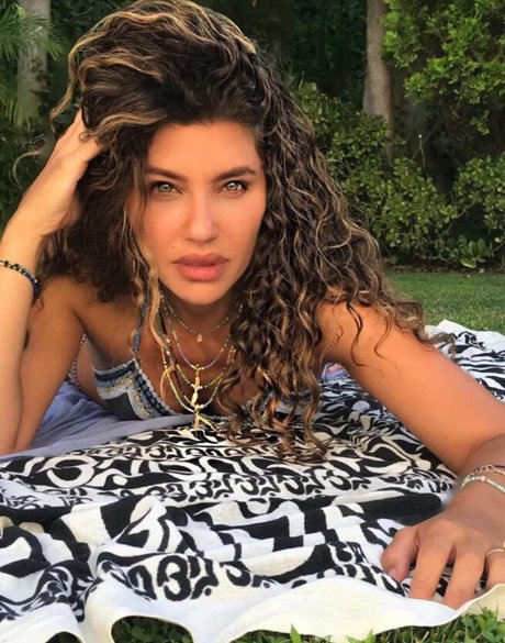 Juliana Harkavy onlyfans naked leaked