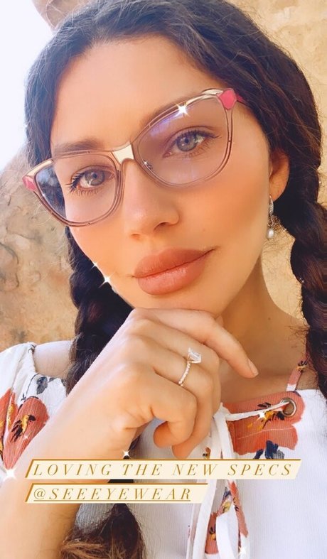 Juliana Harkavy onlyfans naked