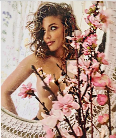 Juliana Harkavy nude onlyfans leak