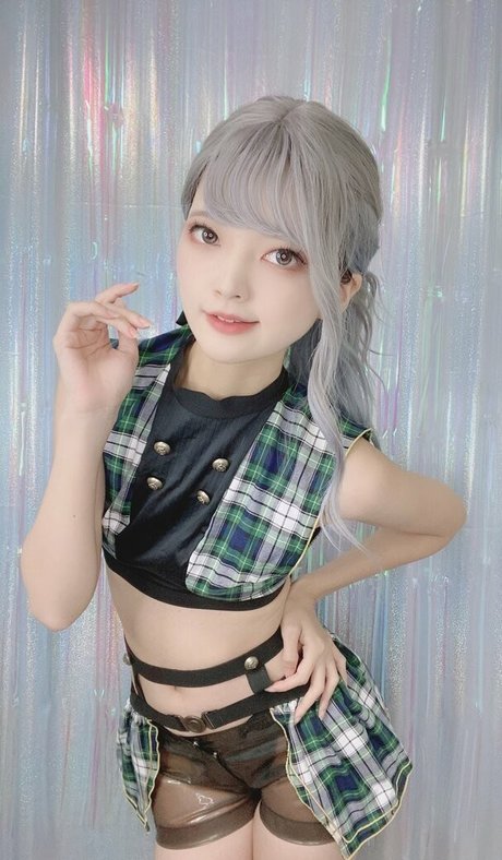 rirerere00 onlyfans nude pictures