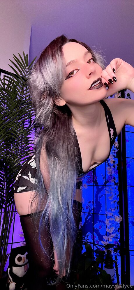 MayvisAlyce onlyfans model