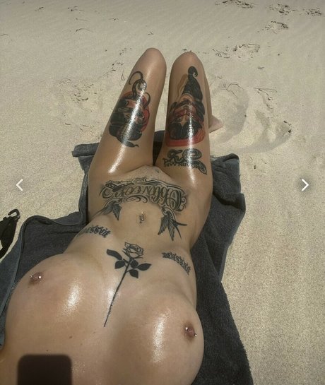 puppiesandmoet onlyfans nude