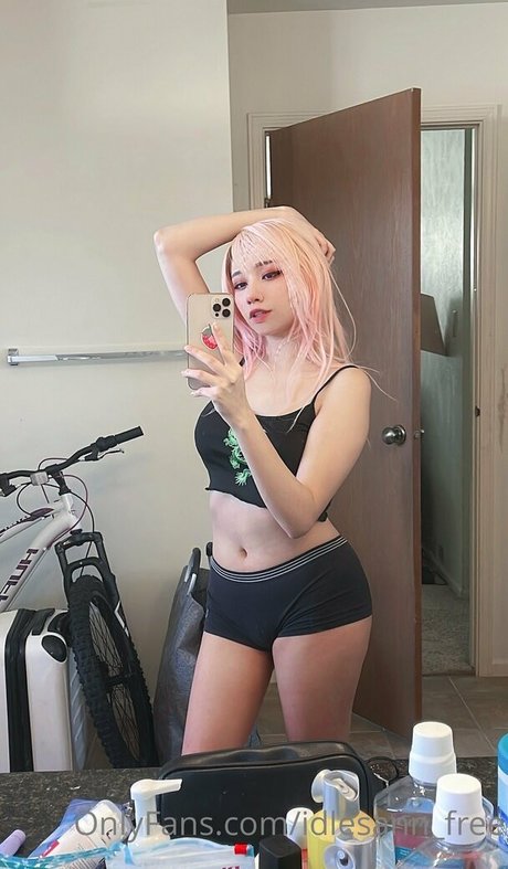 idlesann free onlyfans model images