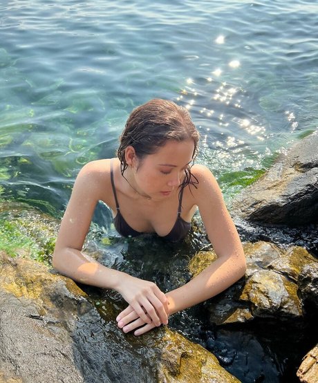 Laufey Lin onlyfans leak naked