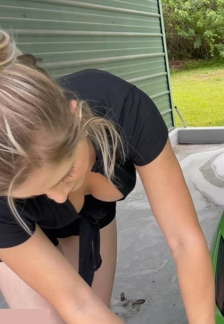 Collete Davis onlyfans for free