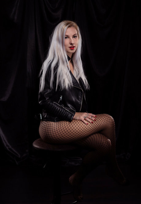 leavixx leaked onlyfans.