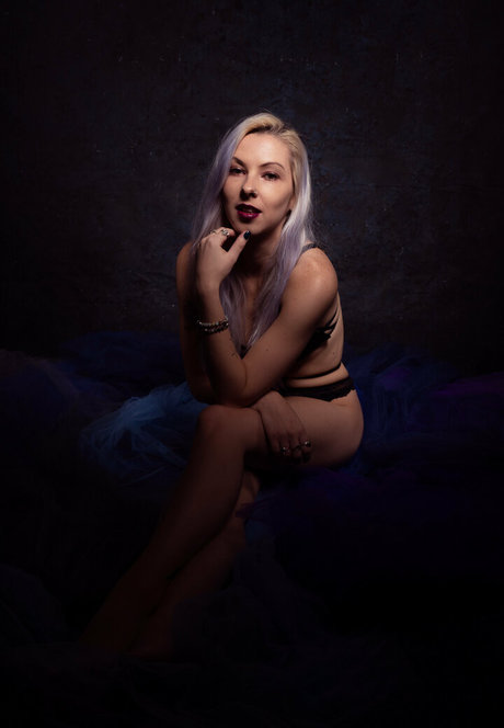 leavixx onlyfans naked porn