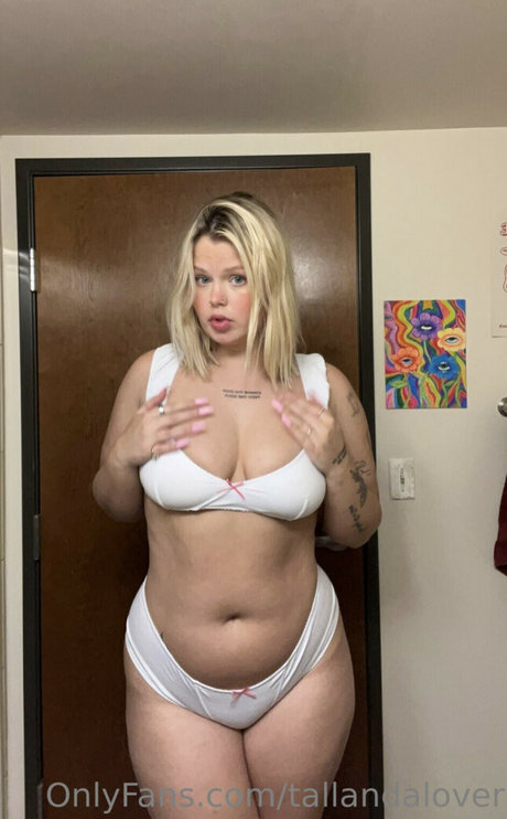 Winona Hauser only fans nude