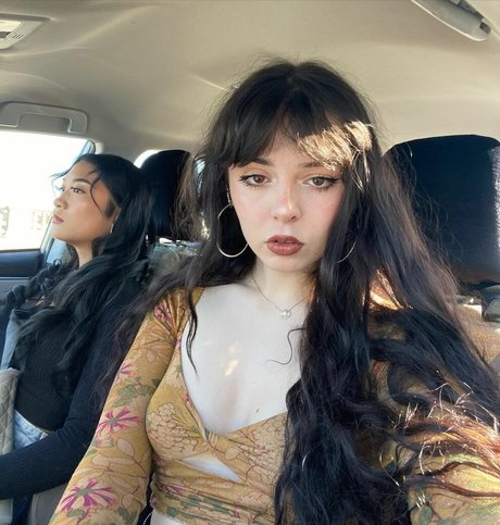 ezsy onlyfans picture