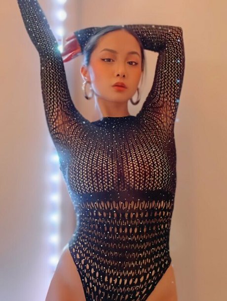 Stella Francesca onlyfans leaked tits